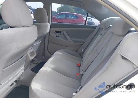 2008 Toyota Camry Le z USA, uszkodzony, nr VIN 4T1BE46K98U765797